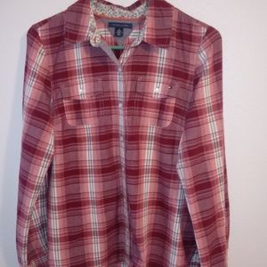 Tommy Hilfiger Red Plaid w/Floral Details Size Med